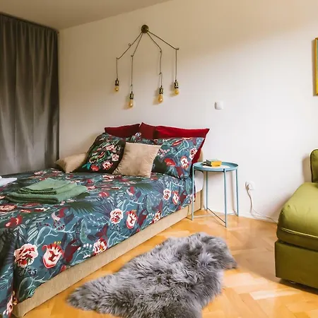 Apartment Architect's Central *